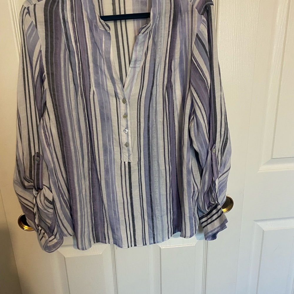 Zac & Rachel Linen Blend Striped light Purple and White Women's Top